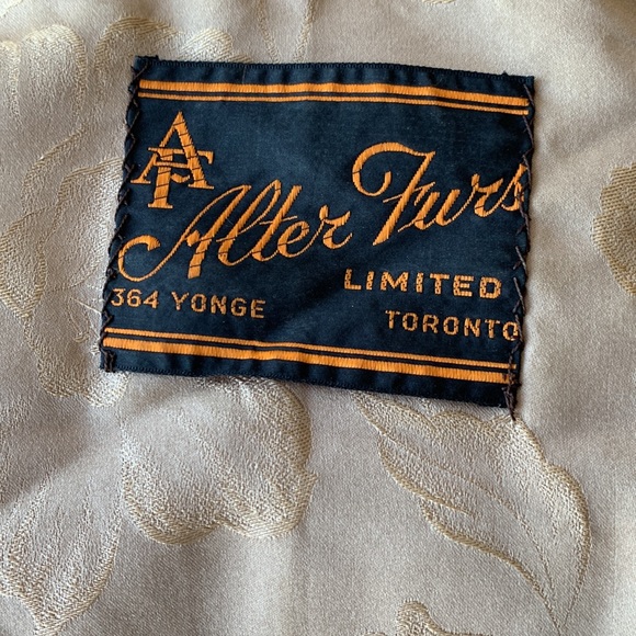 Vintage real Fur cape /shawl - Picture 4 of 4